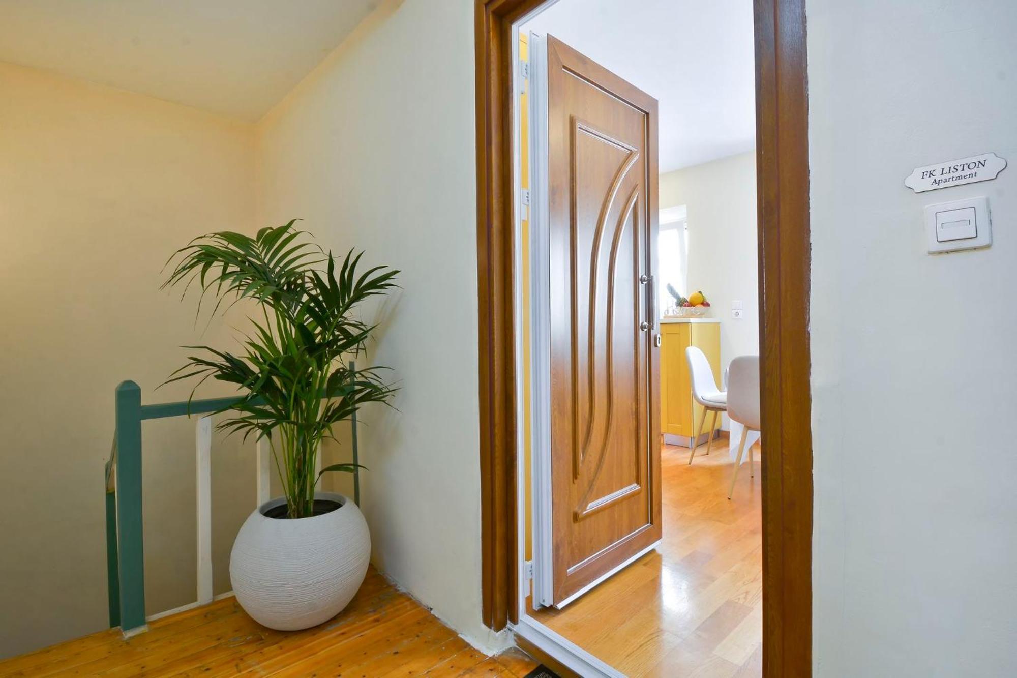 Fk Liston Apartment コルフ島 エクステリア 写真