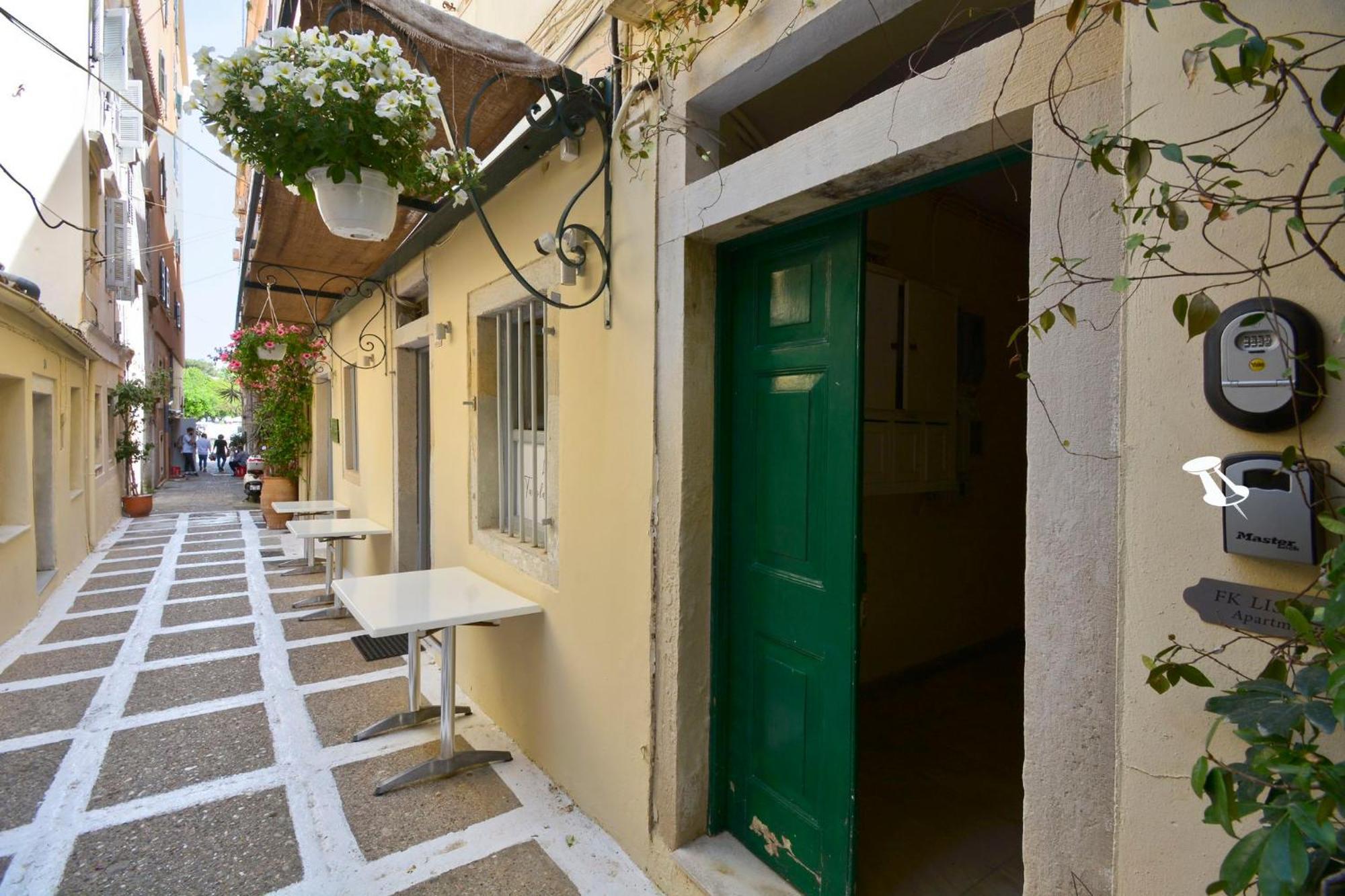 Fk Liston Apartment コルフ島 エクステリア 写真
